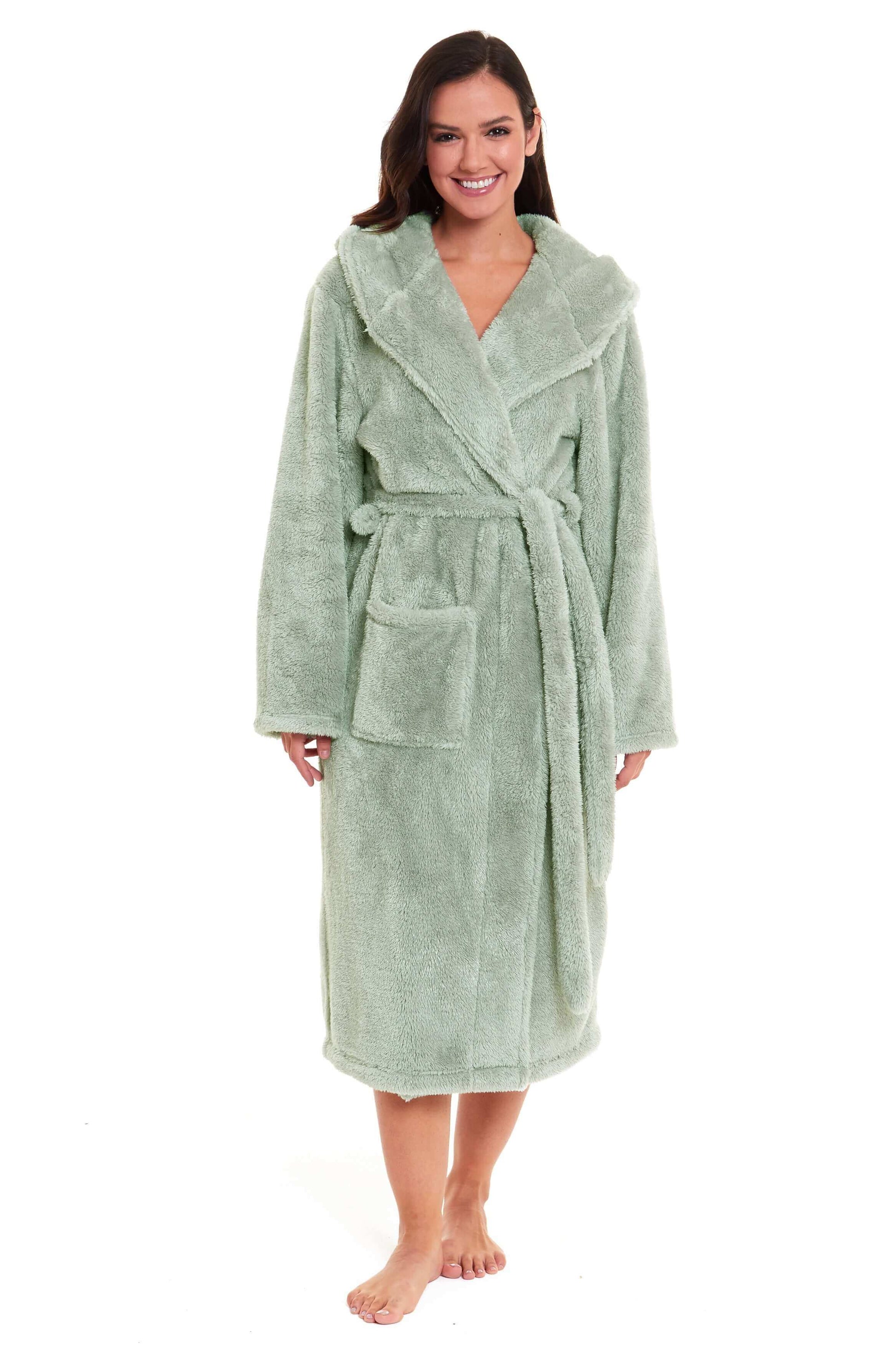 Ultra-Soft Sage Green Fleece Womens Extra-Long Velvet Bathrobe Cozy Loungewear Perfect for Cold Mornings and Evenings by Daisy Dreamer. Buy now for £20.00.