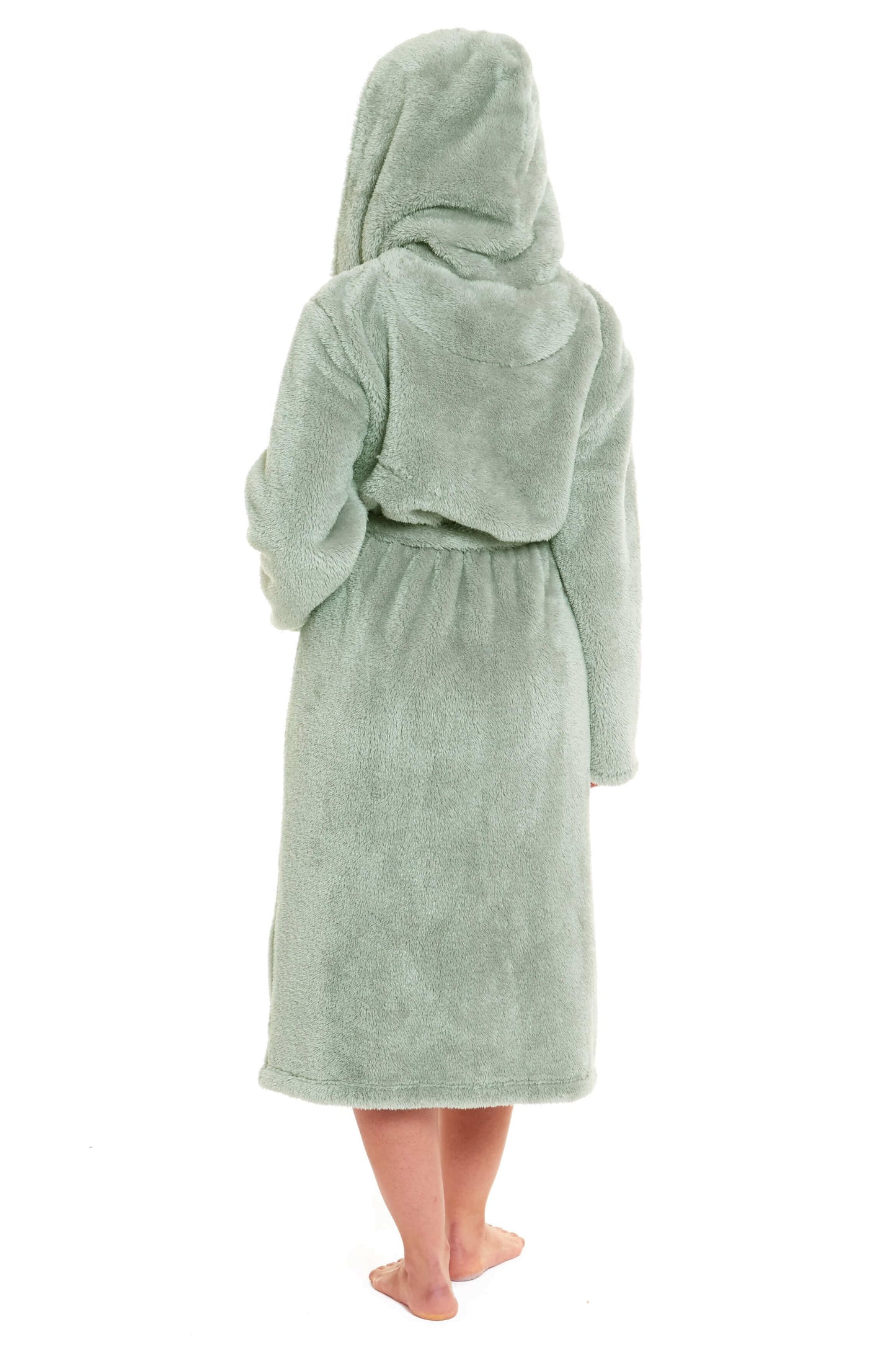 Ultra-Soft Sage Green Fleece Womens Extra-Long Velvet Bathrobe Cozy Loungewear Perfect for Cold Mornings and Evenings by Daisy Dreamer. Buy now for £20.00.