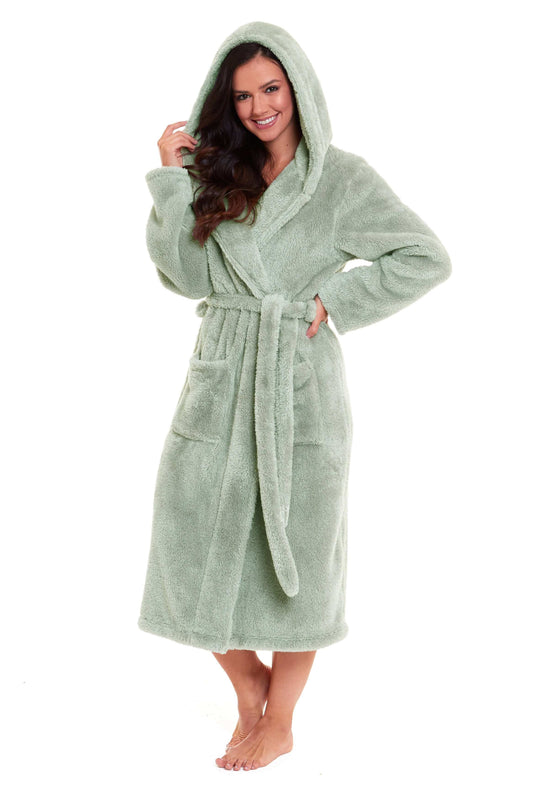 Ultra-Soft Sage Green Fleece Womens Extra-Long Velvet Bathrobe Cozy Loungewear Perfect for Cold Mornings and Evenings by Daisy Dreamer. Buy now for £20.00.