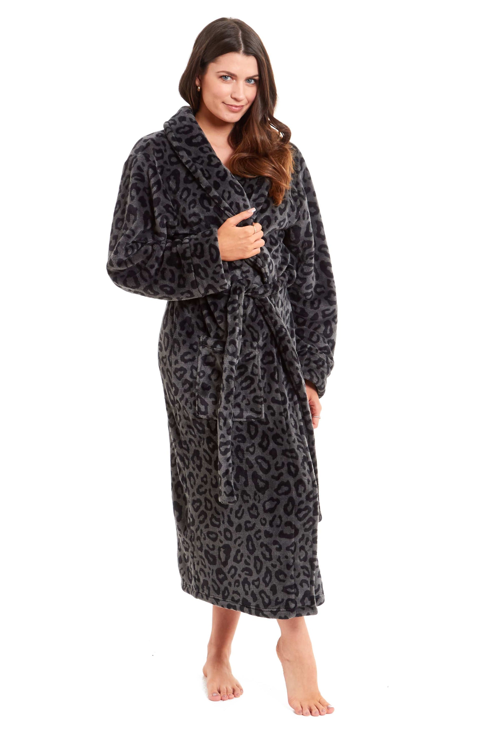 Women's Ultra-Soft Black Leopard Plush Fleece Bath Robe Warm Flannel Loungewear for Home Spa Gym Hotel Chic Animal Print by Daisy Dreamer. Buy now for £20.00.